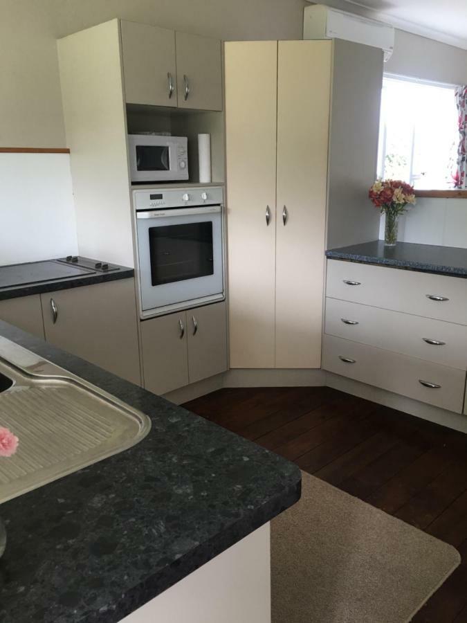 Villa 4 Parris St New Plymouth Exterior foto